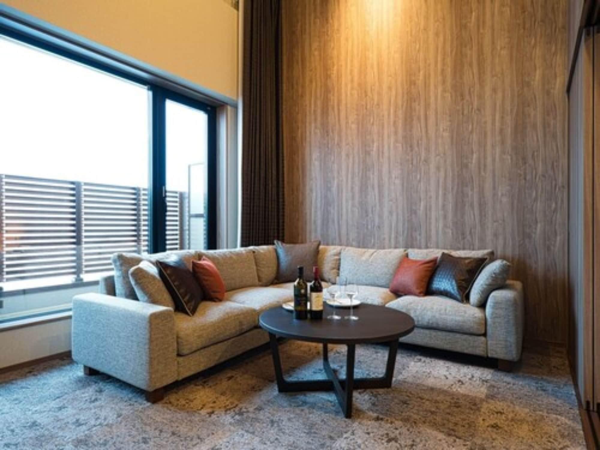 Winery Hotel And Condominium Hitohana NakaNakafurano Εξωτερικό φωτογραφία