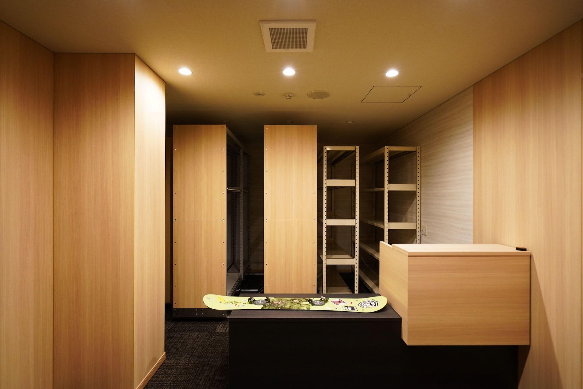 Winery Hotel And Condominium Hitohana NakaNakafurano Εξωτερικό φωτογραφία